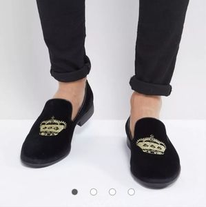 ASOS Design Black Loafers‎ Velvet With Crown Embroidery Size 9